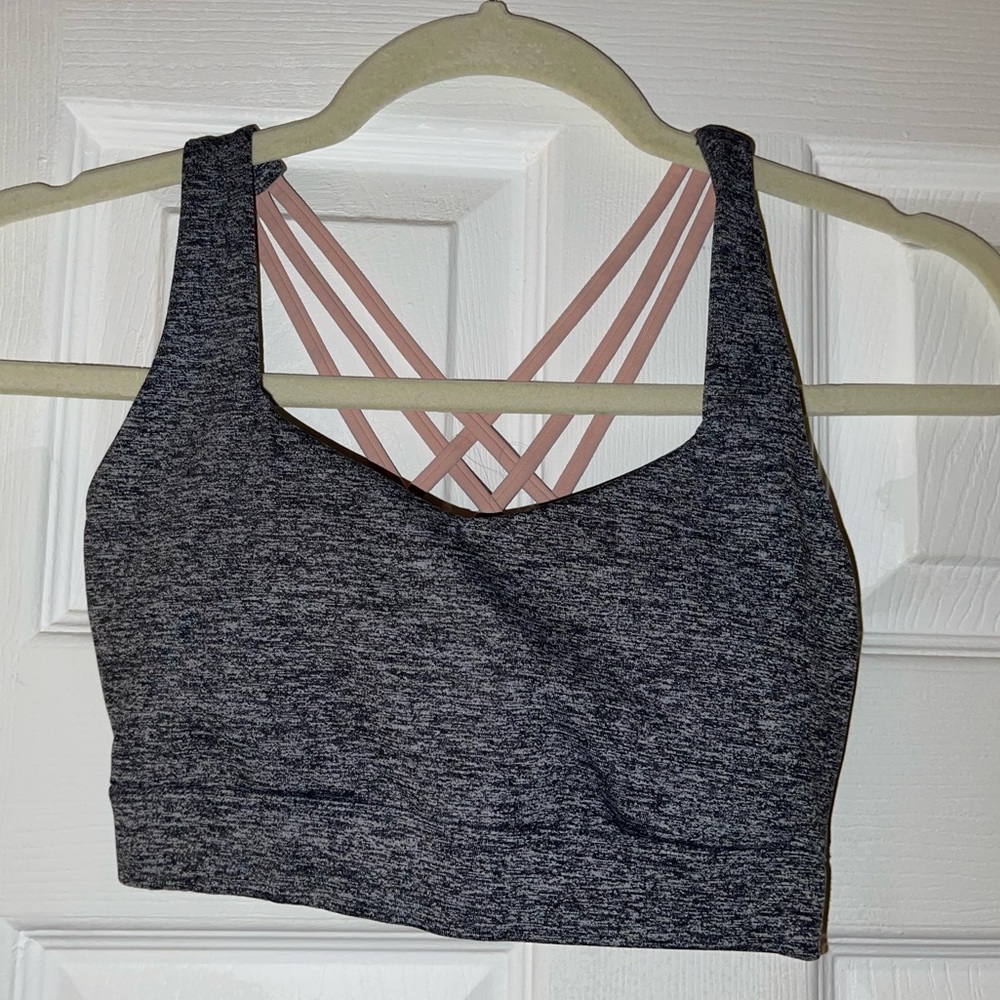 Forever 21 Grey Strappy Sports Bra. SZ SMALL